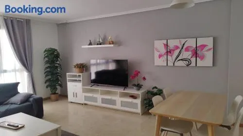 Apartamento muy bonito cerca de la Universidad - Image 1
