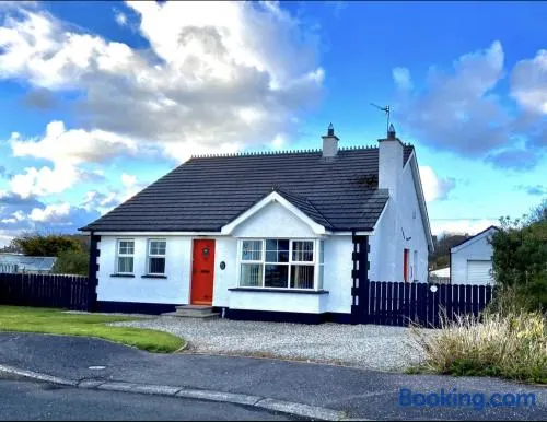 Castleshaw Holiday Home - Image 1