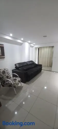 Apartamentos Ed London, a poucos metros das termas, Climatizado - Image 1