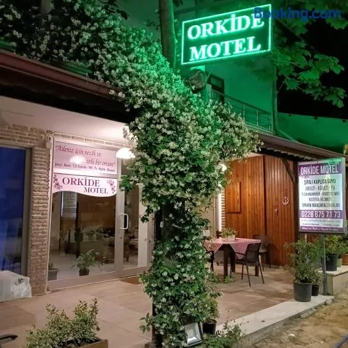 Orkide Motel - Image 1