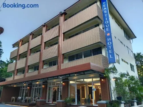 Eastique Hotel Koh Chang - Image 1
