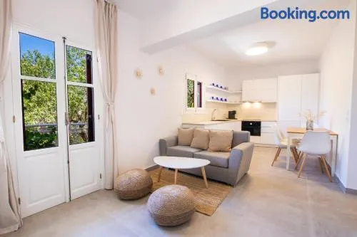 Unique Suite - Image 1