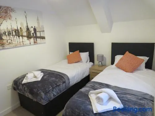 Hamilton Apartment - Image 1
