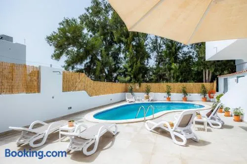 White suites - Image 1