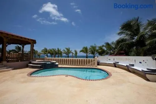 Perfect for destination weddings & family vacations! - Image 1