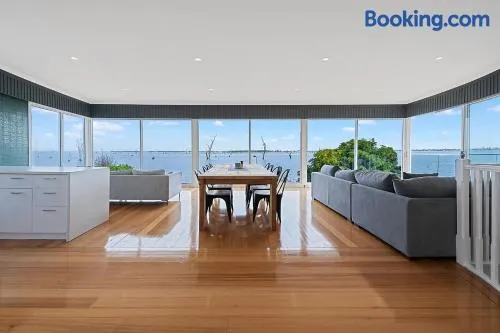 The View, Lake Mulwala - Image 1