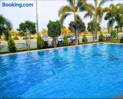 Comfortstay guest house - Image 1