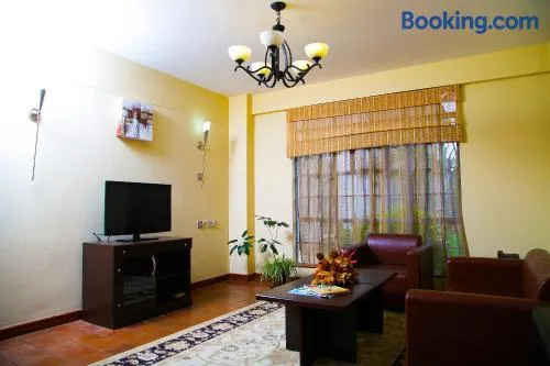 Batians Apartment Hotel - Image 1