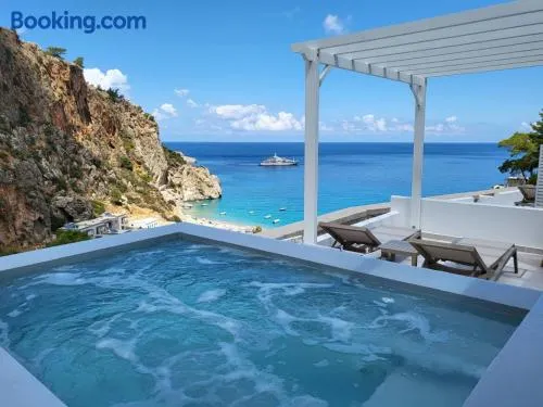 Agnantema luxury suites - Image 1
