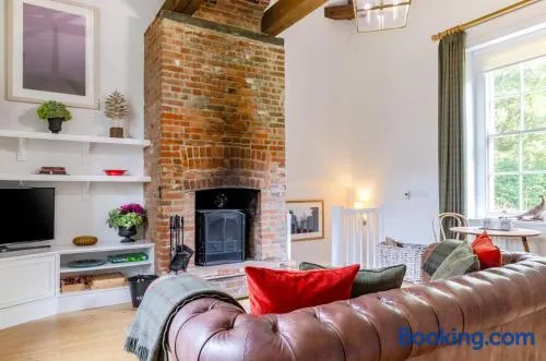 1 Bed in Wells-next-the-Sea oc-1938 - Image 1
