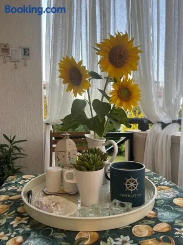 Sunflowers Summer Home - Image 1