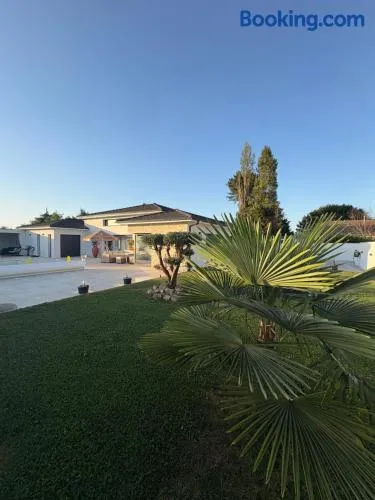 Maison Moderne avec piscine à 20 mn de bordeaux centre - Image 1