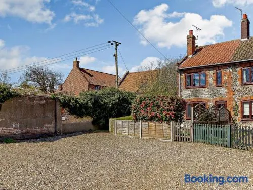 2 Bed in Cromer oc-26369 - Image 1