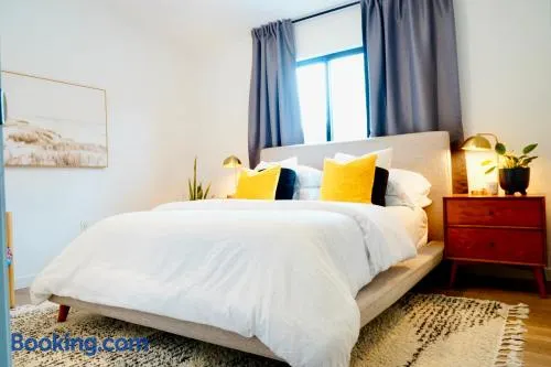 Private Family Friendly Guest Home - Image 1
