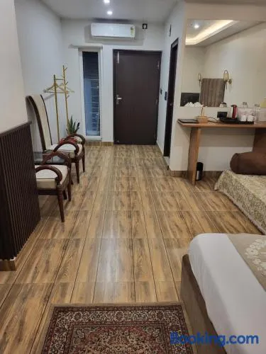 hotel parth luxurious - Image 1