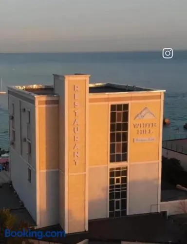 Boutique Hotel "White HiLL" - Image 1