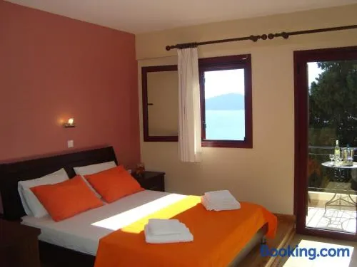 Mikros Gialos Apartments - Image 1