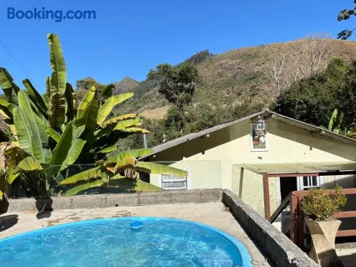 Casa no Vale dos Frades com lareira, wi fi, piscina - Image 1