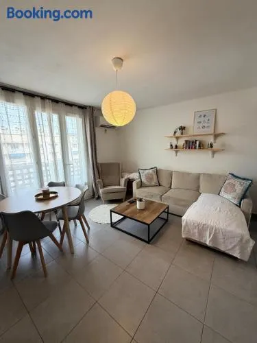 "Chez Claudel" Modern T3 apt with balcony in Marseille - Image 1