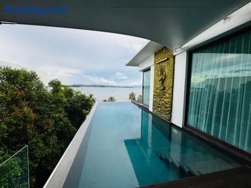 The Sunrise Ocean Villa 22 - Image 1