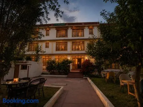 Zotpa Hostel - Image 1