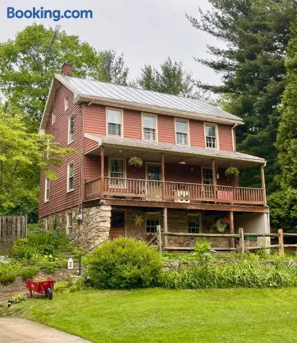 Snow Daisy Inn - Image 1