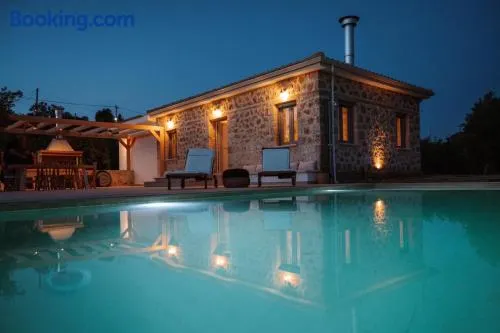 Villa con piscina privada | Vistas al jardín - Image 1