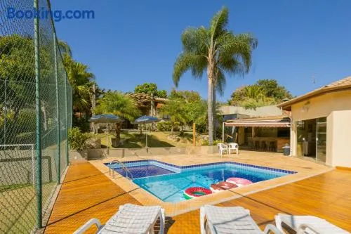 Chácara Temporada Lazer Piscina Amparo Net 200 Mb! - Image 1