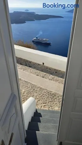 Yposkafo Suites - Villa - Santorini - Image 1