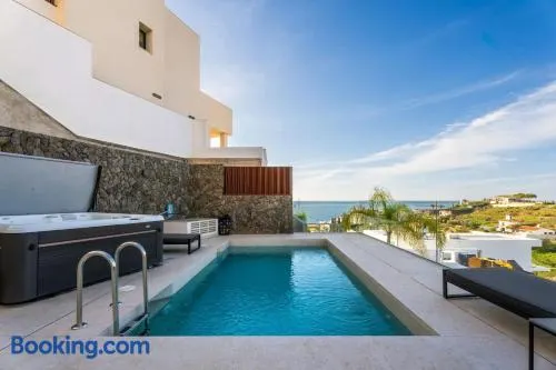 Modern House with Private Pool and Hot Tub - access to gym, sauna & wellness centre - Image 1