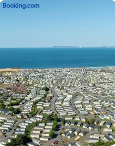 Brand New Caravan - Image 1