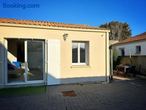 Petite dépendance au calme - jardin partagé et logement privé - Image 1