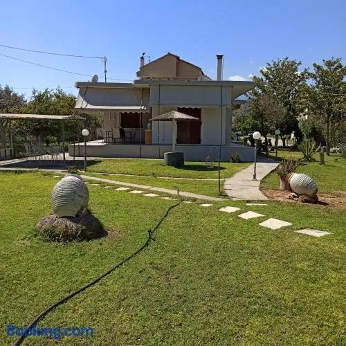 Itea's Garden House - Image 1