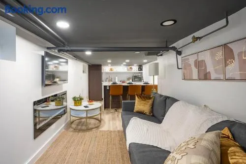 Romantic Hideout 1Bedroom Lower Level - Image 1