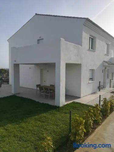 CASA ROMPEOLAS Atlanterra - Image 1