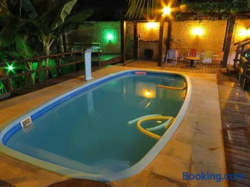 Piscina, Sinuca e quartos com Ar condicionado Experiencia deliciosa em familia ou amigos - Image 1