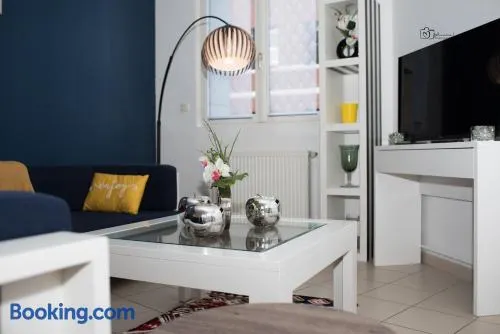 Appartement au rez-de-chaussée Nichée en plein centre d'Arras - Image 1