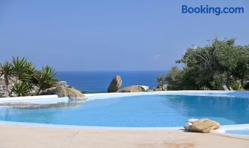 Charming villa in Platis Gialos with private pool - Image 1