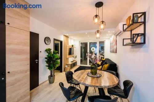 BlackWood '66 Apartman - Image 1