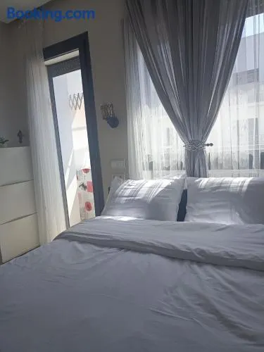 La Gironde - Sweet Home - Casablanca - Image 1