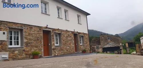 Apartamentos Rurales El Castro TARAMUNDI - Image 1