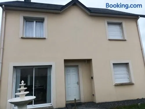 Maison à saint-Laurent-sur-mer - Image 1