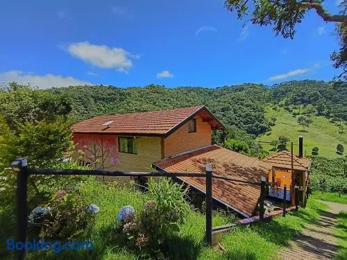 Bangalô Sonho na Serra - Image 1