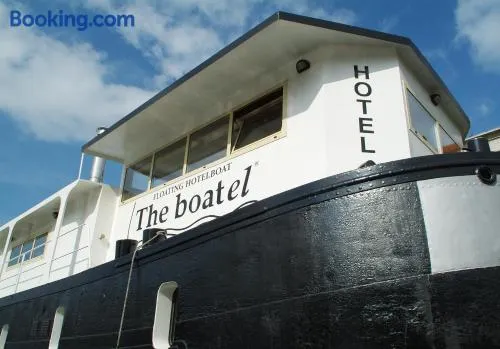 Hotel The Boatel - Image 1