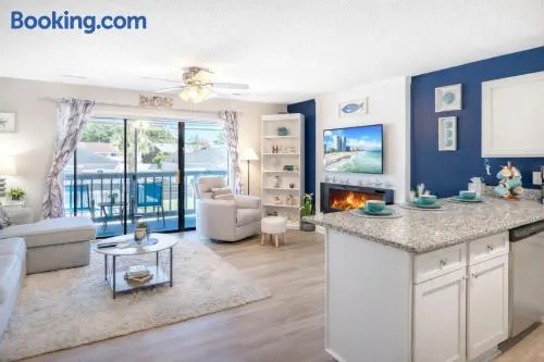 Beautifully Renovated 1 BR Condo with LED Fireplace-2 Miles from the Beach! Golf Colony 17-G - Image 1