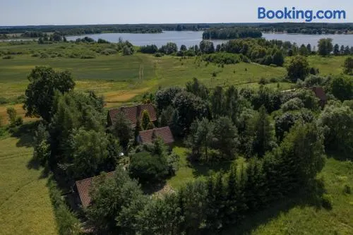 Dziki Brzeg Jezioraka - Image 1