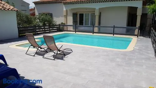 Charmante maison climatisée Vedene Avignon avec piscine - Image 1