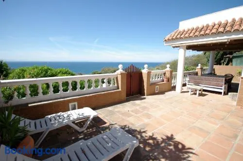 Livingtarifa Villa Concha - Image 1