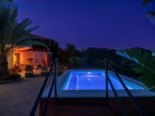 Homey Comfort and Elegance at Olive Grove! - Image 1