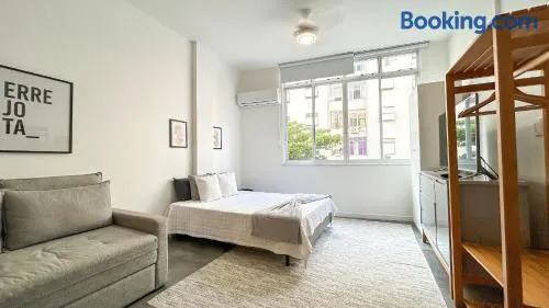 Flat moderno em Ipanema - Image 1